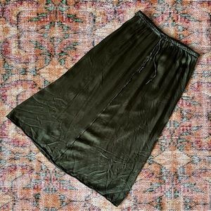 Zara Forest Green Satin Midi Skirt - Size Medium